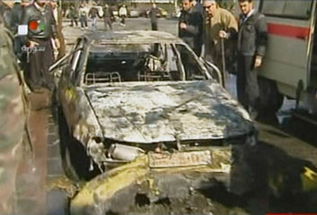 Attentats à Damas: la mission des observateurs doit continuer