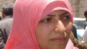 نوبل تكافئ الثورات العربية بتتويج اليمنية توكل كرمان