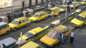 إضراب وطني لسائقي سيارات الأجرة والحافلات أيام 2 و3 و4 نوفمبر