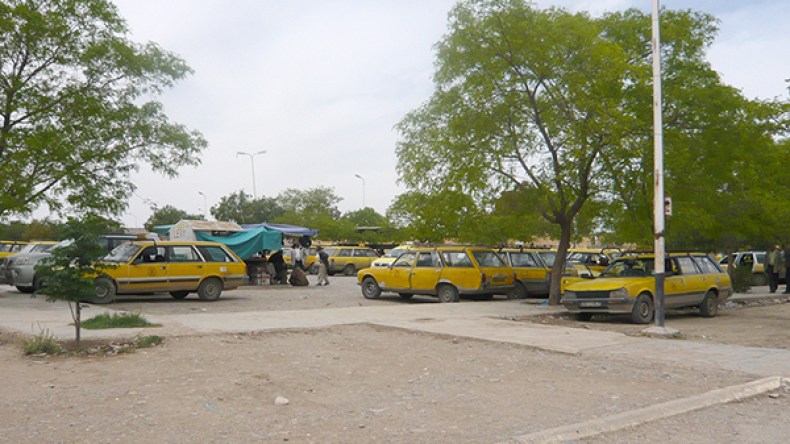 زيادات غير قانونية في تسعيرة النقل بسيارات الأجرة في المسيلة