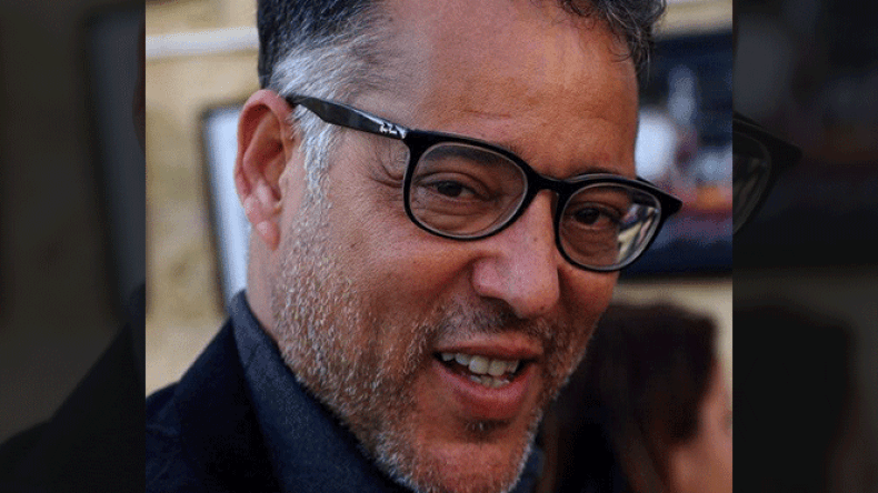 فتحت عيني على عمالقة الأدب الجزائري أمثال بن هدوقة وفرعون ووطار وبوجدرة