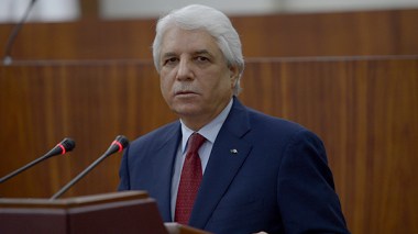 Les affaires liées au terrorisme et de la drogue confiées aux juges professionnels