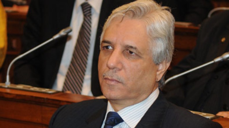 لوح‭ :‬لا‭ ‬ترخيص‭ ‬للعمالة‭ ‬الأجنبية‭ ‬إلا‭ ‬بضمان‭ ‬تكوين‭ ‬للجزائريين‭ ‬