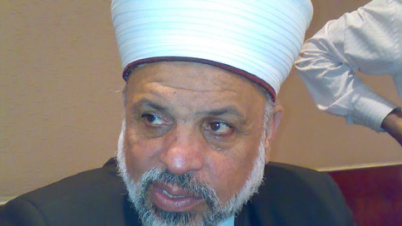 غسّلت ياسر عرفات فوجدته ينزف ورأسه منتفخة فتأكدت أنه مات مسموما