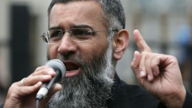 إدانة داعية بريطاني مسلم بالترويج لـ”داعش”