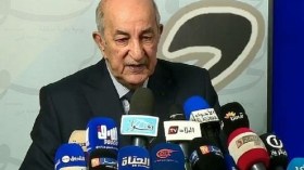 تبون يكشف مكان اكتناز الأموال المنهوبة