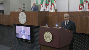 Tebboune: «Pas d’abandon de la règle 51-49»