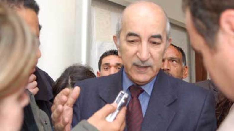 تبون: شرعنا في دراسة كل ملفات “عدل” المقبولة منذ 2001