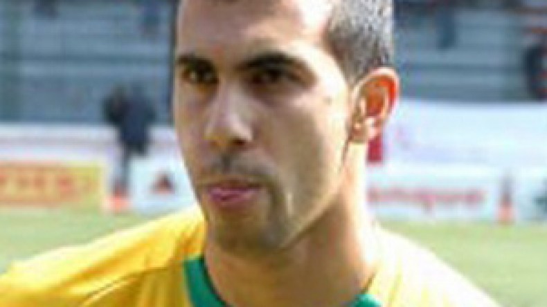 تجار لـ”الشروق”: “استحق اللعب في المنتخب الوطني”