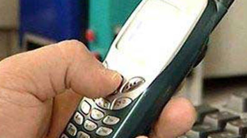 عدد مشتركي الهاتف النقال في الجزائر بلغ 26.6 مليون