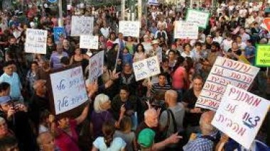 Une manifestation anti-immigrés à Tel-Aviv choque et divise Israël