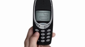 لصوص يعيدون هاتفاً محمولاً إلى صاحبه لأنه قديم!