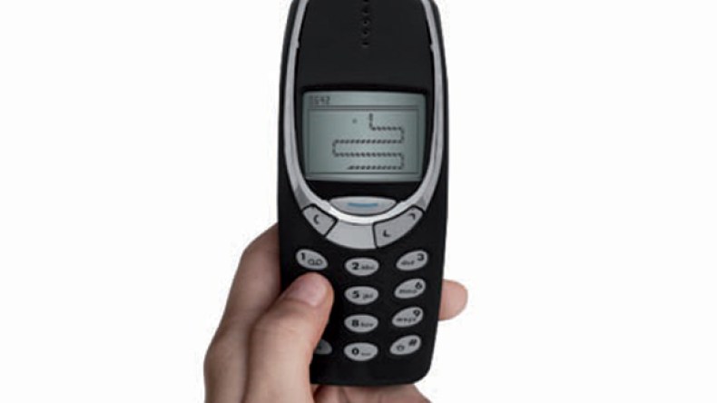 لصوص يعيدون هاتفاً محمولاً إلى صاحبه لأنه قديم!