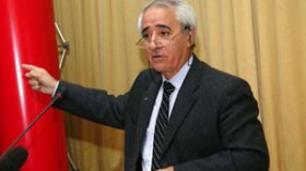 الحكومة لم تفكر في تأهيل القطاع الفلاحي خلال تحضيرها للاستراتيجية الصناعية