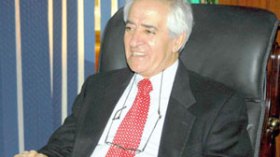 وزارة الصناعة تفرض شروطا جديدة في منح الإعتماد للوكلاء الصناعيين