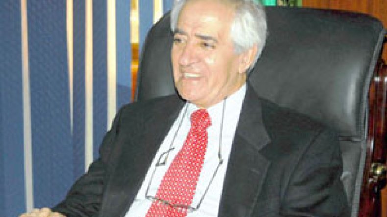 وزارة الصناعة تفرض شروطا جديدة في منح الإعتماد للوكلاء الصناعيين