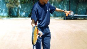 مدرب جزائري مهدد بقطع يده في ليبيا