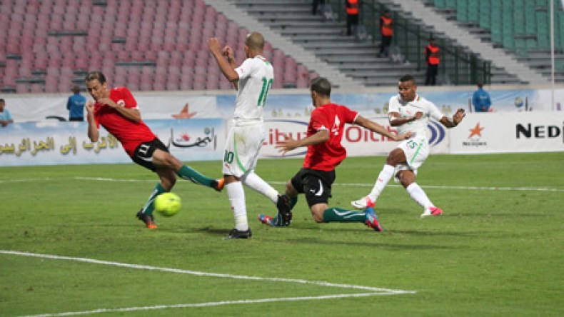 الجزائر ستلعب بالأبيض وليبيا بالأحمر