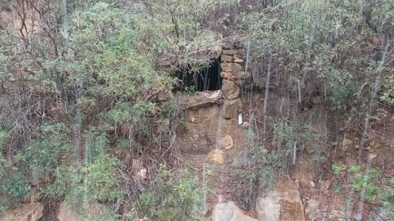 الجيش يدمر قنبلة و6 مخابئ للإرهابيين بخنشلة وباتنة