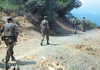 Algeria raises soldiers besieging terrorists to 9,000