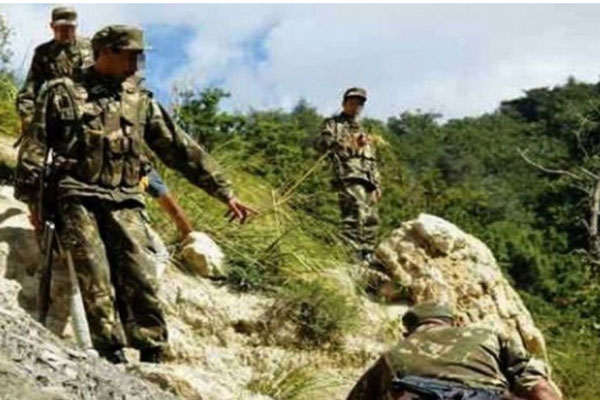 Identification des trois terroristes abattus à Bouira