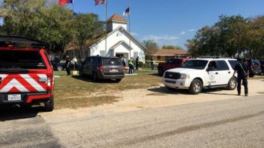Une fusillade au Texas fait 26 morts