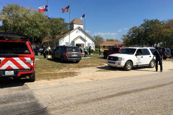 Une fusillade au Texas fait 26 morts