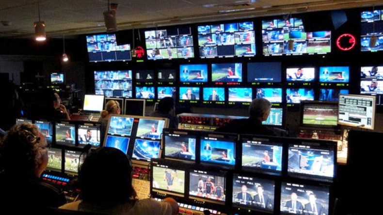 قنوات أجنبية تشتري مباريات الخضر في المونديال و”اليتيمة” تتفرج