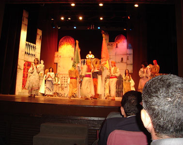 Culture : le théâtre algérien en quête de qualité