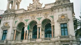 مسرح وهران يقدم “الغلطة” في 30 افريل الجاري