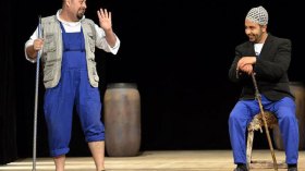 “التفاح”.. النقابات العمالية الفاشلة والمصلحية