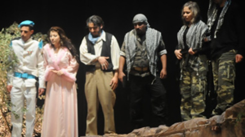 عندما انتصرت المقاومة الفلسطينية على الاشتغال المسرحي أيضا