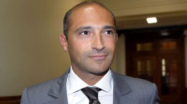 Une enquête ouverte contre le fils de Fabius pour “faux”, “escroquerie” et “blanchiment”