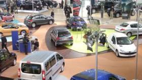 استئناف القروض الاستهلاكية مرهون بتركيب سيارات في الجزائر