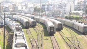 شلل في رحلات القطارات..والمسافرون مستاؤون