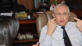 خلاف زياري مع بلخادم يدفعه لمقاطعة اجتماعات المكتب السياسي للأفلان