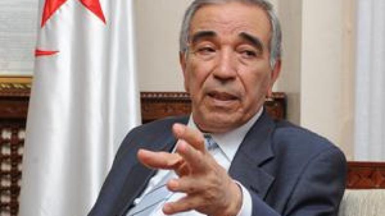 الداخلية تشرع في جمع مقترحات الأحزاب لضبط قوانين الإصلاح السياسي