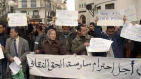 “السناباب” تنظم جلسات طارئة وحملات تحسيسية لحماية حقوق العمال