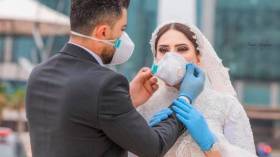 “عرسان كورونا” يتحدّون الوباء ويقيمون الأفراح