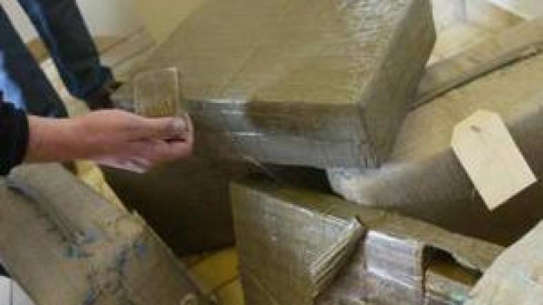 شبكة “مغاربية” لترويج “الزطلة” تسقط في الواد