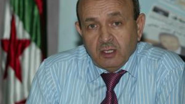 بربارة :”سنسحب الاعتماد من تسع وكالات قصّرت في تنظيم العمرة”