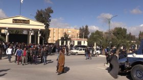 متقاعدون يغلقون شركة أنبوب الغاز العابر للمتوسط بتبسة