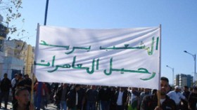 سكان تيشي يُطاردون المومسات ويحرقون 6 ملاهٍ و20 سيارة في “ثورة شعبية”