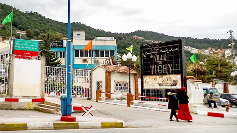 اعتصام بعد العثور على الشاب المختفي بـ “تيشي” ميتا