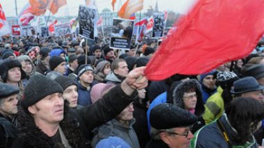 Russie: les manifestations sont “un véritable défi” pour le régime