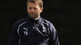 مدرب بن طالب يشكو قلة الاحترام.. ويصف نفسه بالمدّرس المؤقت