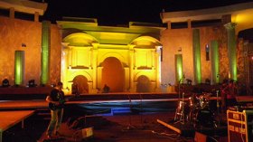 الشاب حسان ويحيى الخنشلي وزهرة لجنف: نحن في سماء الأوراس لأجلك يا غزة