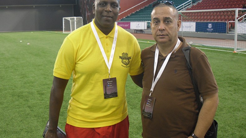 تيتي‮ ‬كامارا: المنتخب الجزائري‮ ‬هو الأحسن في‮ ‬إفريقيا وسيفوز باللقب القاري