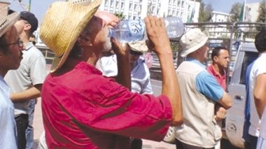 Des activistes déjeunent publiquement en plein Ramadhan