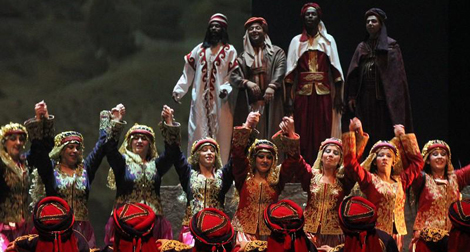 Tlemcen, capitale de la culture islamique : un spectacle haut en couleurs pour la clôture
